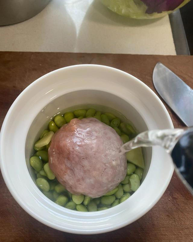 老年人要少吃茄子，不想身体出问题，建议多吃这3种菜，高钙高铁